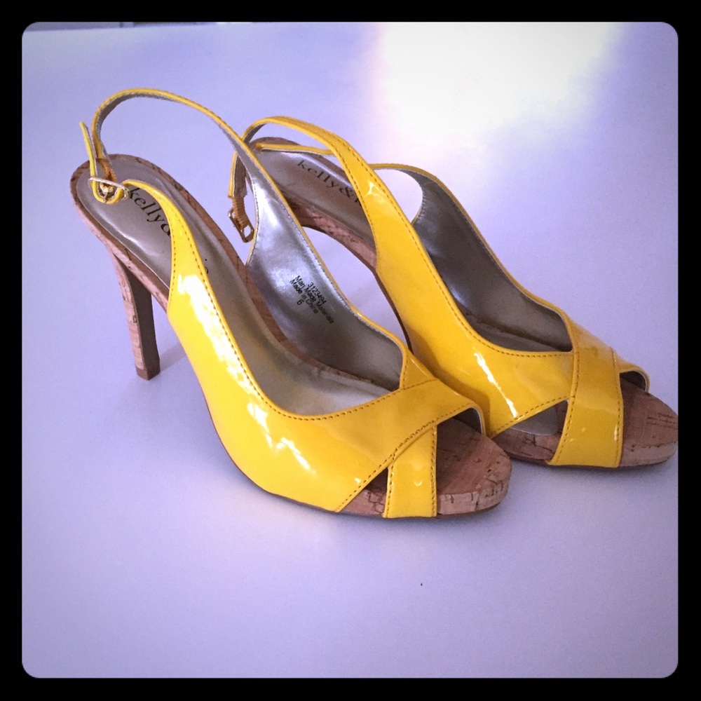 COPY - Yellow cork heels